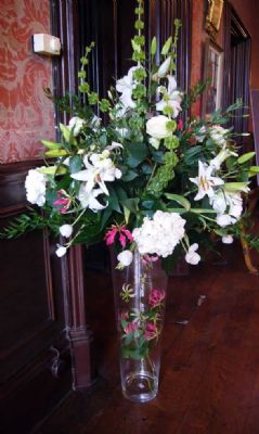 PEDESTAL ARRANGEMENTS